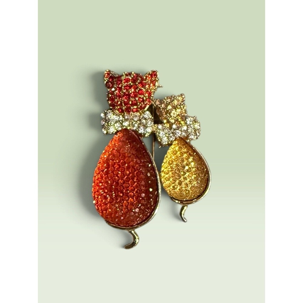 Sparkling Rhinestone Cat Brooch Gold Tone Red Yellow Clear Pave Kitten Pin